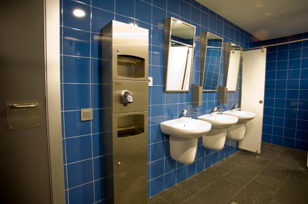 Bbk Bilbao Good Hostel Kültér fotó