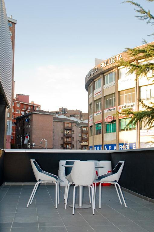 Bbk Bilbao Good Hostel Kültér fotó