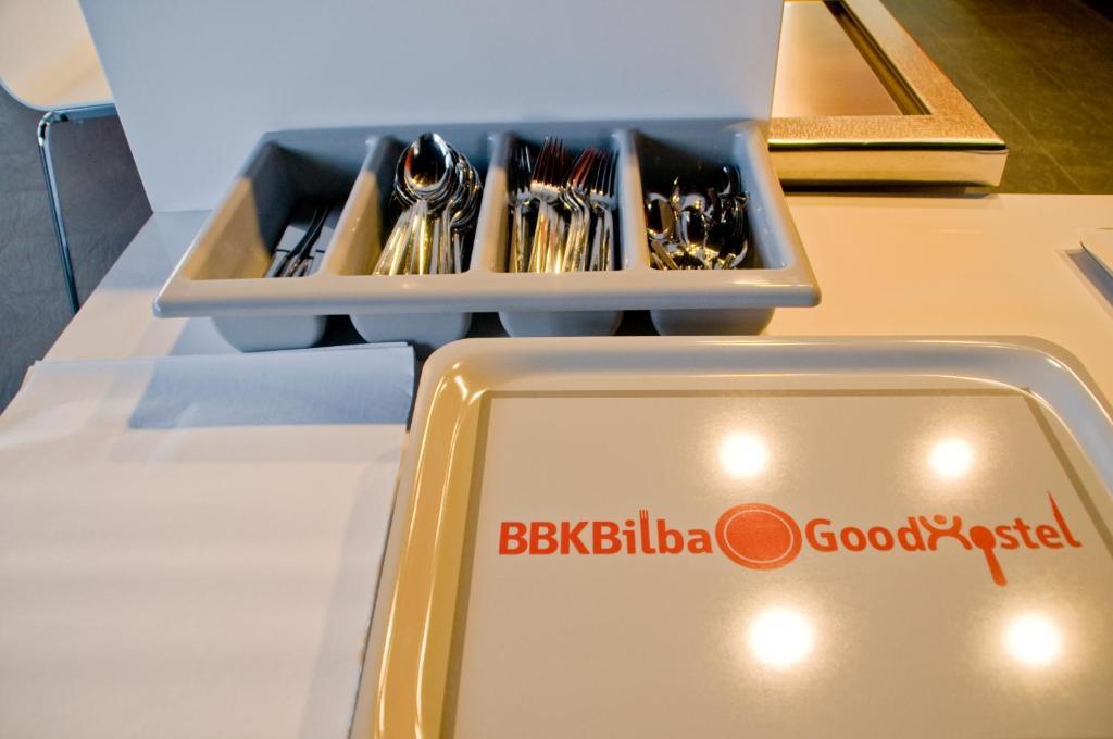 Bbk Bilbao Good Hostel Kültér fotó