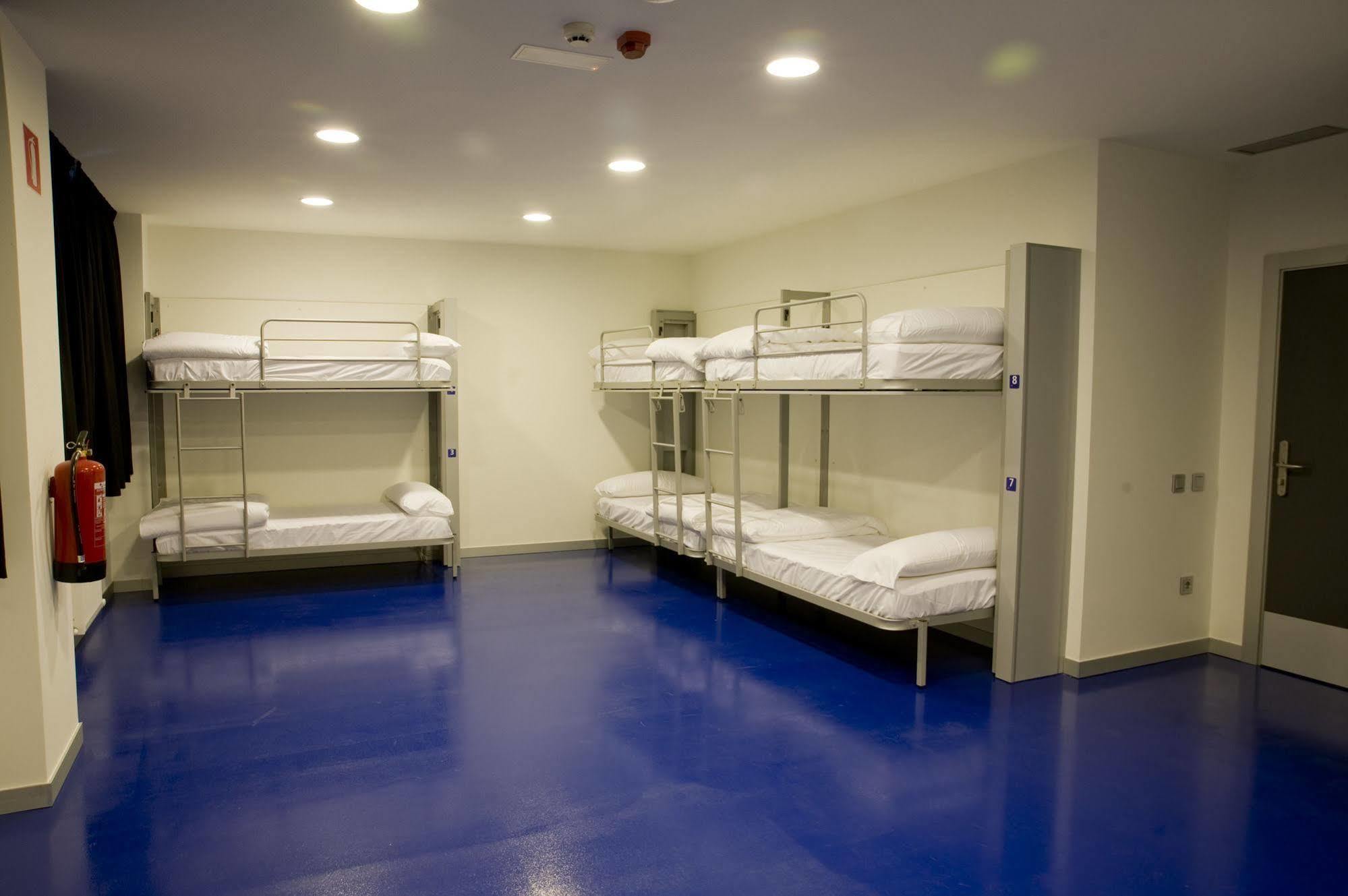 Bbk Bilbao Good Hostel Kültér fotó