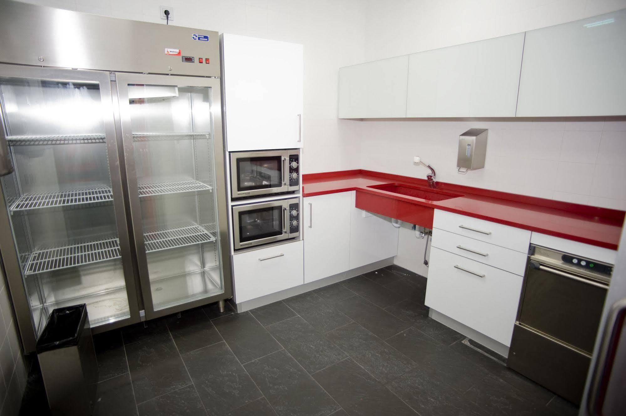 Bbk Bilbao Good Hostel Kültér fotó