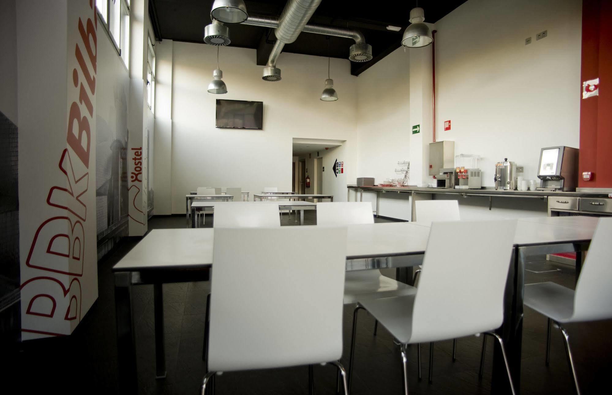 Bbk Bilbao Good Hostel Kültér fotó