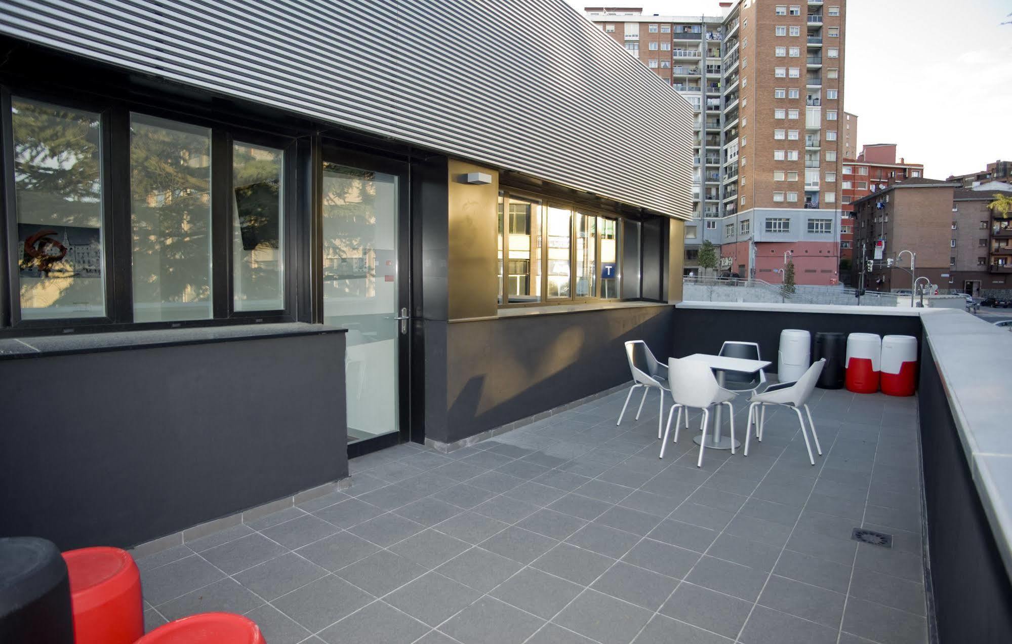 Bbk Bilbao Good Hostel Kültér fotó